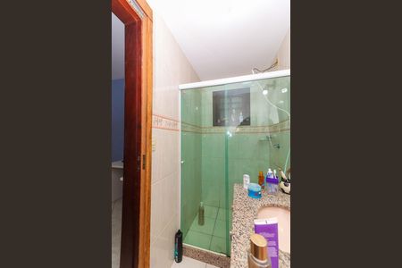 Casa de condomínio à venda com 280m², 3 quartos e 2 vagasBanheiro da Suíte 2