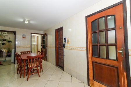 Casa de condomínio à venda com 280m², 3 quartos e 2 vagasCozinha