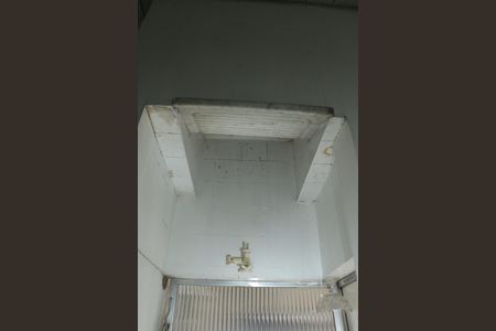 Área de Serviço de apartamento para alugar com 2 quartos, 108m² em Califórnia, Nova Iguaçu