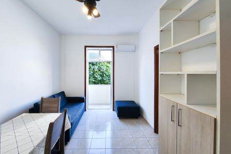 Sala de apartamento para alugar com 1 quarto, 38m² em Centro, Rio de Janeiro