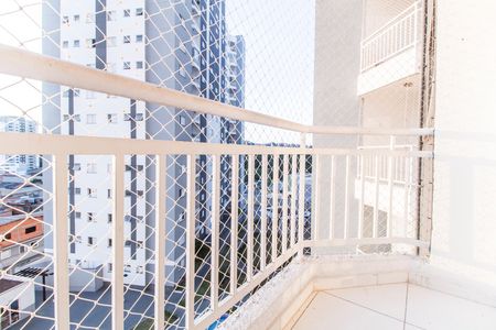 Apartamento à venda com 53m², 2 quartos e 1 vaga Apartamento à venda com 53m², 2 quartos e 1 vagaVaranda