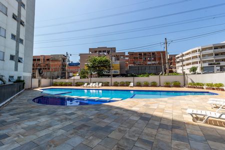 Apartamento à venda com 53m², 2 quartos e 1 vaga Apartamento à venda com 53m², 2 quartos e 1 vagaPiscina
