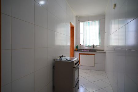 Cozinha de apartamento à venda com 1 quarto, 59m² em São João, Porto Alegre