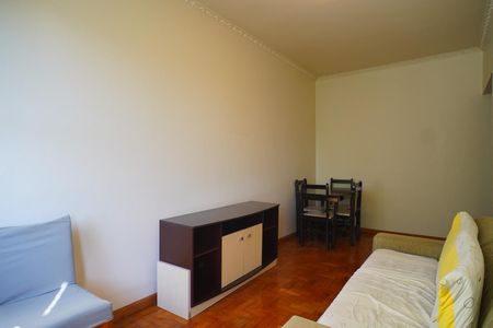 Sala de apartamento à venda com 1 quarto, 59m² em São João, Porto Alegre