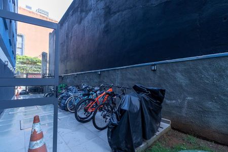 Apartamento para alugar com 25m², 1 quarto e sem vaga Apartamento para alugar com 25m², 1 quarto e sem vagaÁrea comum - Bicicletário