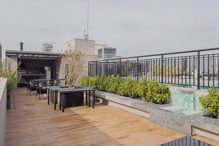 Studio à venda com 26m², 1 quarto e sem vagaPiscina