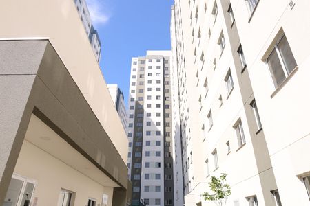 Apartamento para alugar com 35m², 2 quartos e sem vagaÁrea comum - Prédios