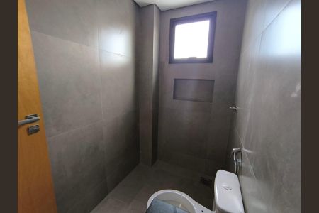 Apartamento para alugar com 68m², 2 quartos e 2 vagas Apartamento para alugar com 68m², 2 quartos e 2 vagasBanheiro Social