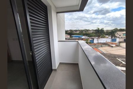 Apartamento para alugar com 68m², 2 quartos e 1 vaga Apartamento para alugar com 68m², 2 quartos e 1 vagaSacada