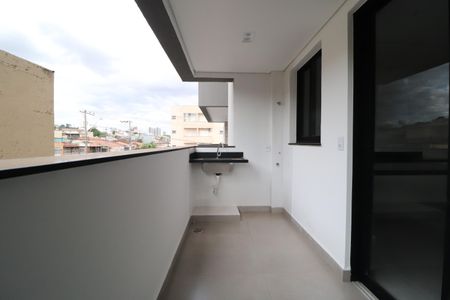 Sacada de apartamento para alugar com 2 quartos, 63m² em Daniel Fonseca, Uberlândia