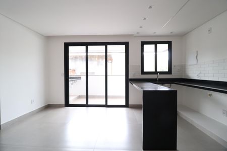Sala/Cozinha de apartamento para alugar com 2 quartos, 63m² em Daniel Fonseca, Uberlândia
