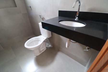 Apartamento para alugar com 63m², 2 quartos e 1 vagaBanheiro do Quarto 2