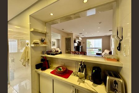 Apartamento à venda com 70m², 2 quartos e 1 vaga Apartamento à venda com 70m², 2 quartos e 1 vagaCozinha