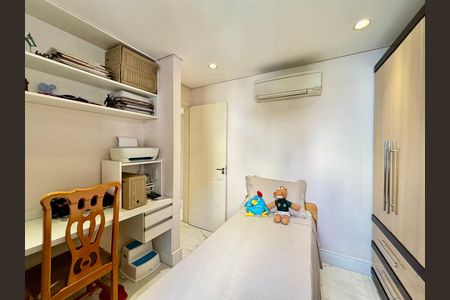Apartamento à venda com 70m², 2 quartos e 1 vaga Apartamento à venda com 70m², 2 quartos e 1 vagaSuite 2