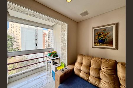 Apartamento à venda com 70m², 2 quartos e 1 vaga Apartamento à venda com 70m², 2 quartos e 1 vagaSala