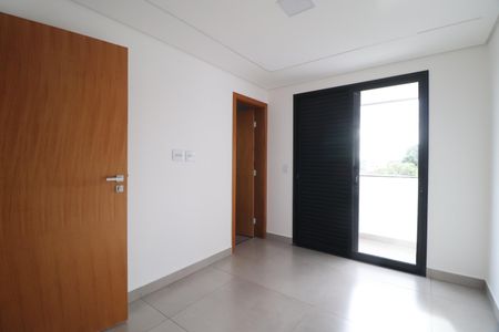Apartamento para alugar com 68m², 2 quartos e 2 vagasQuarto 2 - Suíte