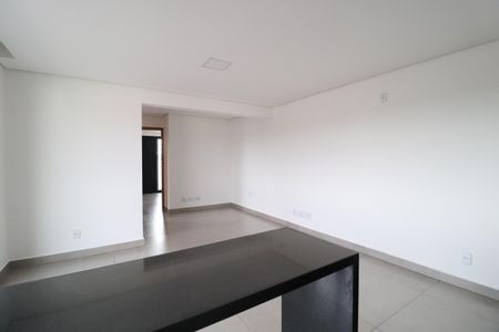 Apartamento para alugar com 68m², 2 quartos e 2 vagasSala/Cozinha