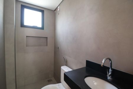 Apartamento para alugar com 185m², 4 quartos e 2 vagasBanheiro do Quarto 2