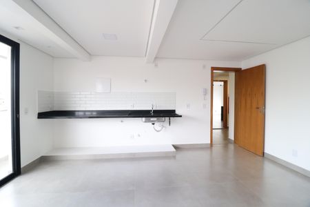 Sala/Cozinha de apartamento para alugar com 4 quartos, 185m² em Daniel Fonseca, Uberlândia