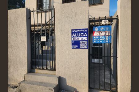 Casa para alugar com 35m², 1 quarto e sem vaga