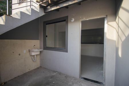 Casa para alugar com 35m², 1 quarto e sem vaga Casa para alugar com 35m², 1 quarto e sem vagaQuintal