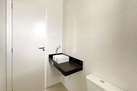 Apartamento à venda com 113m², 2 quartos e 2 vagas Apartamento à venda com 113m², 2 quartos e 2 vagasBanheiro da cobertura