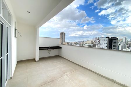 Apartamento à venda com 113m², 2 quartos e 2 vagas Apartamento à venda com 113m², 2 quartos e 2 vagasCobertura