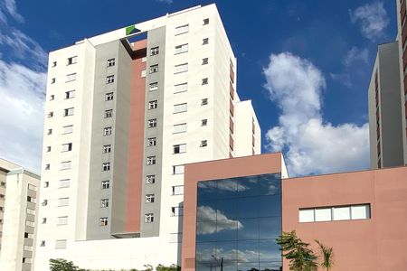 Apartamento à venda com 113m², 2 quartos e 2 vagas Apartamento à venda com 113m², 2 quartos e 2 vagasFachada