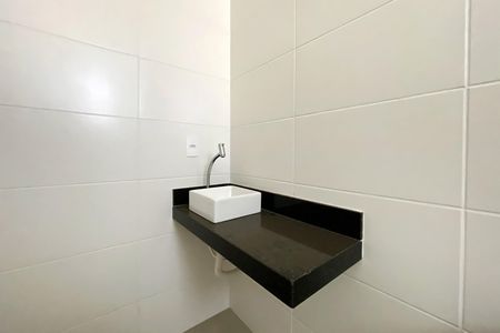 Apartamento à venda com 113m², 2 quartos e 2 vagas Apartamento à venda com 113m², 2 quartos e 2 vagasBanheiro da Suíte