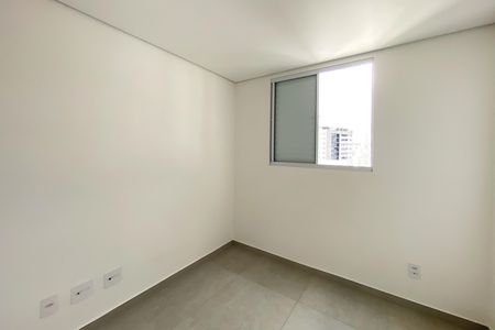 Apartamento à venda com 113m², 2 quartos e 2 vagas Apartamento à venda com 113m², 2 quartos e 2 vagasQuarto 2