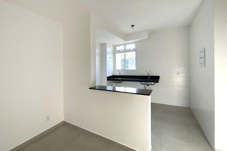 Apartamento à venda com 78m², 2 quartos e 2 vagas Apartamento à venda com 78m², 2 quartos e 2 vagasBancada Cozinha