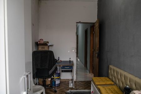 Casa à venda com 360m², 4 quartos e 4 vagas Casa à venda com 360m², 4 quartos e 4 vagasQuarto 3