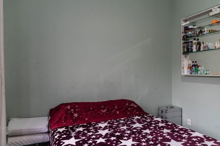 Casa à venda com 360m², 4 quartos e 4 vagas Casa à venda com 360m², 4 quartos e 4 vagasQuarto 1
