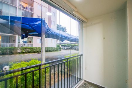 Apartamento para alugar com 74m², 3 quartos e 1 vaga Apartamento para alugar com 74m², 3 quartos e 1 vagaVaranda da sala