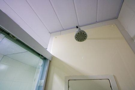 Apartamento para alugar com 74m², 3 quartos e 1 vaga Apartamento para alugar com 74m², 3 quartos e 1 vagaBanheiro do quarto 1