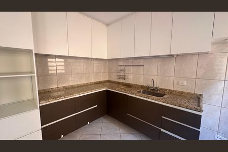 Casa para alugar com 124m², 3 quartos e 2 vagas