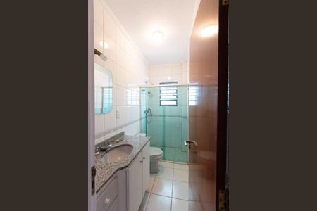 Casa à venda com 3 quartos, 106m² em Vila Nair, São Paulo