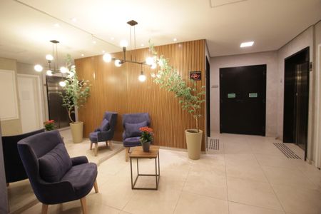 Apartamento à venda com 48m², 2 quartos e 1 vagaÁrea comum - Hall de entrada