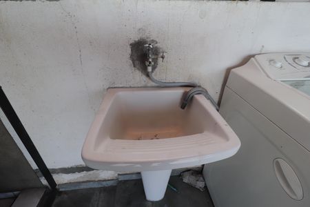 Casa 02 - Área de Serviço de casa à venda com 5 quartos, 250m² em Jardim Nossa Senhora do Carmo, São Paulo