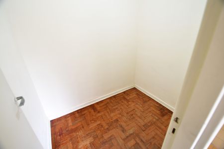 Apartamento à venda com 75m², 2 quartos e sem vagaQuarto de Serviço