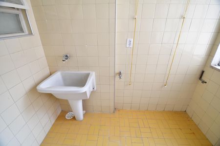 Apartamento à venda com 75m², 2 quartos e sem vagaÁrea de Serviço