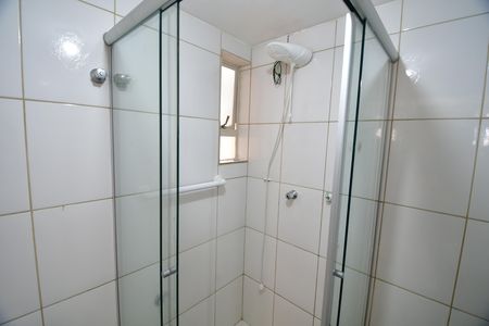 Apartamento à venda com 75m², 2 quartos e sem vagaBanheiro