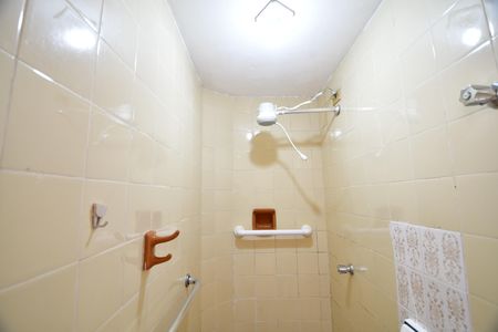 Apartamento à venda com 75m², 2 quartos e sem vagaBanheiro de serviço