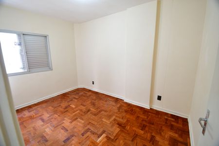 Apartamento à venda com 75m², 2 quartos e sem vagaQuarto 2