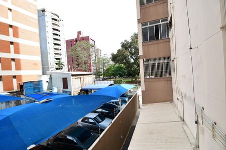 Apartamento à venda com 75m², 2 quartos e sem vagaÁrea de Serviço - Vista