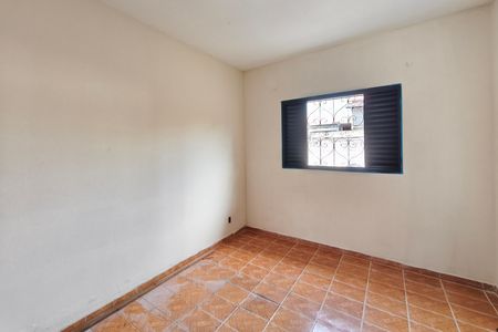 Casa à venda com 330m², 2 quartos e 3 vagasQuarto 1