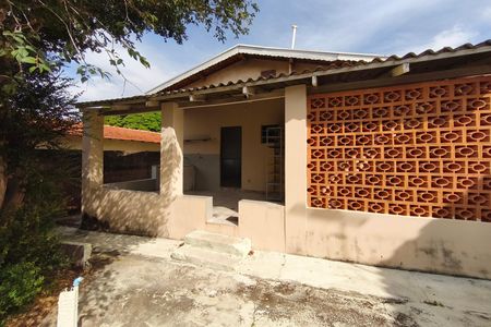 Casa à venda com 330m², 2 quartos e 3 vagasQuintal 