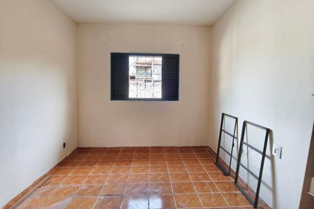 Casa à venda com 330m², 2 quartos e 3 vagasQuarto 1