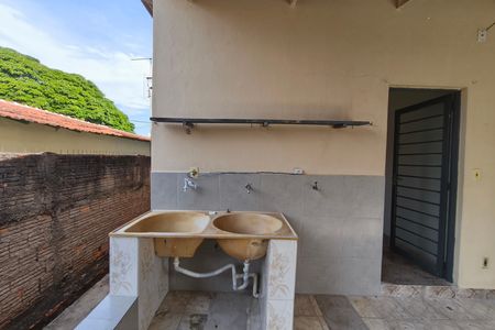 Casa à venda com 330m², 2 quartos e 3 vagasÁrea de Serviço