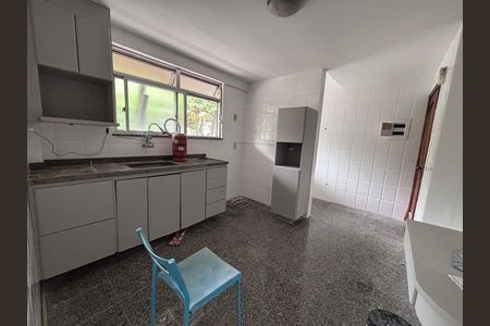 Apartamento à venda com 82m², 2 quartos e 1 vaga Apartamento à venda com 82m², 2 quartos e 1 vagaCozinha